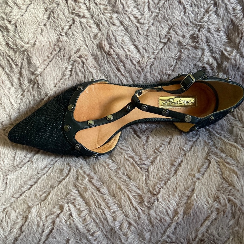 Halogen Haolson Black Stingray print leather flats.
